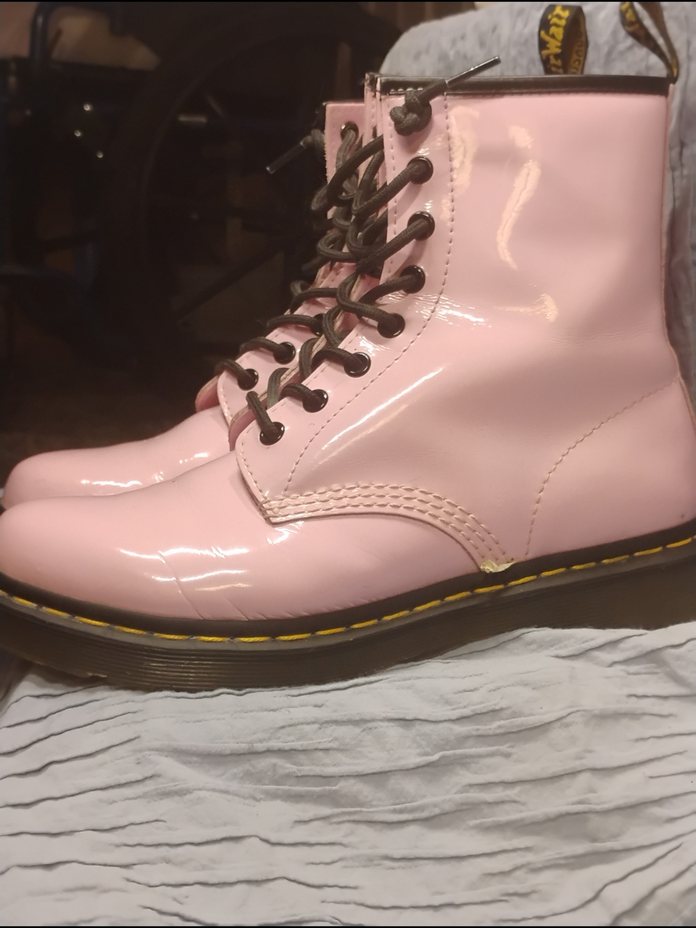 Dr. Martens Pink Patent Leather Lace-Up Combat Boots Women's Size 9.